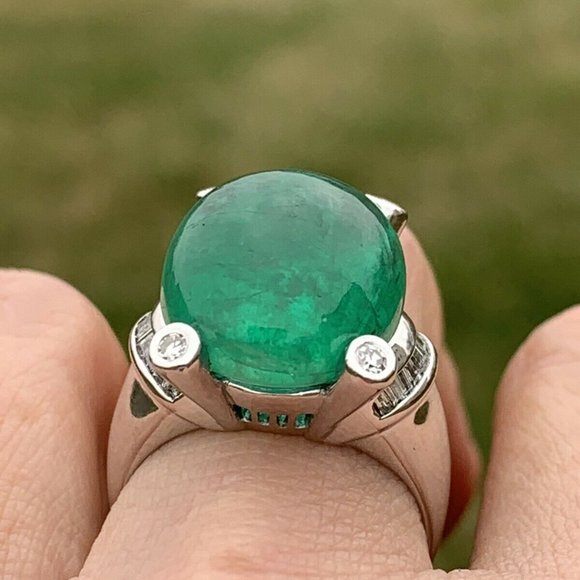 Tiffany & Co 18K White Gold HUGE Natural Emerald Cabochon Diamond Ring 17.85ct - Picture 13 of 17